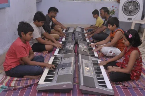 Keyboard Learning